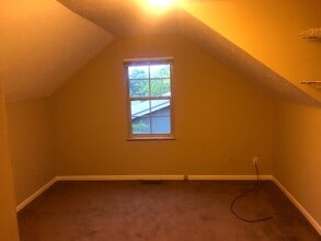 1604 Sundrop Dr in Knoxville, TN - Building Photo - Building Photo