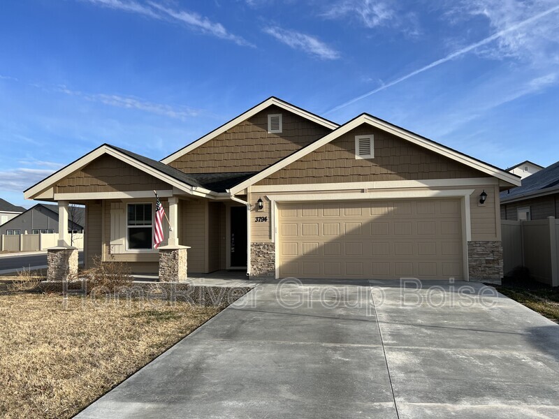 3794 E Berwick Dr in Nampa, ID - Building Photo