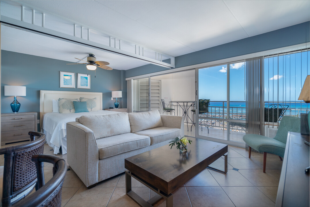 1777 Ala Moana Blvd, Unit 1202 in Honolulu, HI - Building Photo