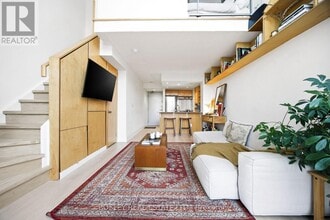 255 Richmond St E in Toronto, ON - Building Photo - Building Photo