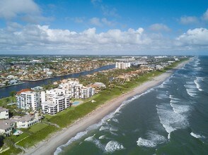 2575 S Ocean Blvd-Unit -Ph 411-412 S in Highland Beach, FL - Building Photo - Building Photo