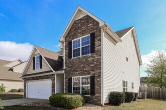 312 Oakhaven Way in Villa Rica, GA - Building Photo - Building Photo