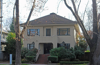 717 21st St in Sacramento, CA - Building Photo - Building Photo