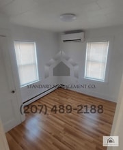 326 Eastern Ave in Augusta, ME - Building Photo - Building Photo