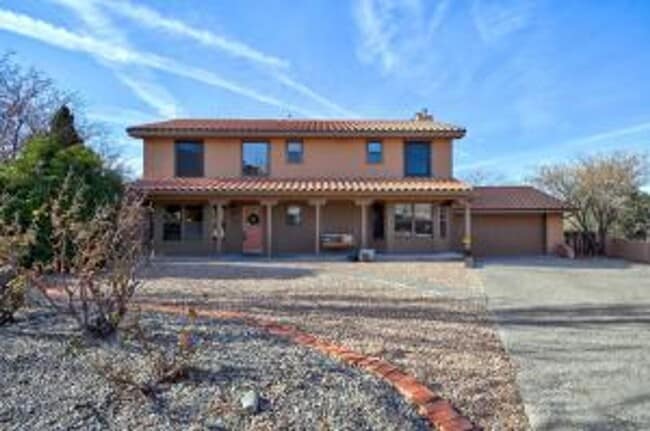 property at 2523 Claremont Ct NE