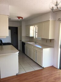 11803 S Perry Ave photo'