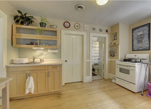 1615 6th Street NE, Unit #2 in Minneapolis, MN - Building Photo - Building Photo
