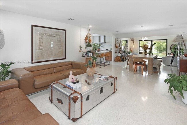 1235 Buchanan St in Hollywood, FL - Building Photo - Building Photo