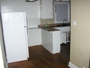 1540 Virginia Dr in Bowling Green, KY - Building Photo - Building Photo