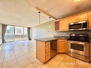 909 Logan St in Denver, CO - Building Photo - Building Photo