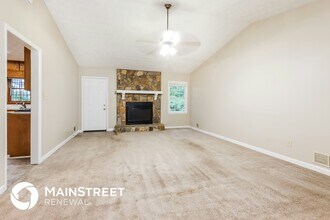 145 Cowan Dr in Stockbridge, GA - Building Photo - Building Photo