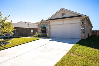 120 Shiner Ln in Georgetown, TX - Building Photo - Building Photo