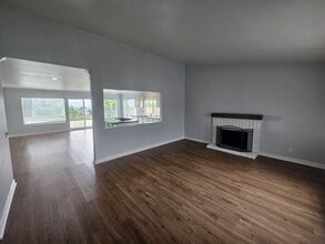 410 Vista Del Norte in Walnut, CA - Building Photo - Building Photo
