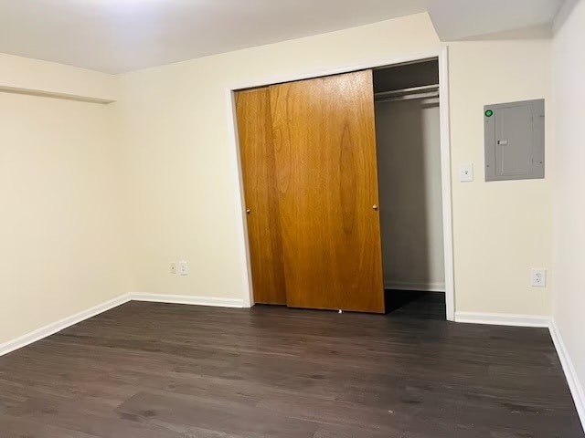 105 Huntingtown Rd, Unit APT 2 in Newtown, CT - Building Photo - Building Photo