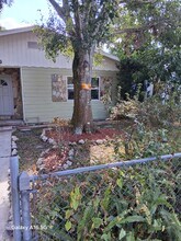 4124 55th Ave N in St. Petersburg, FL - Foto de edificio - Building Photo