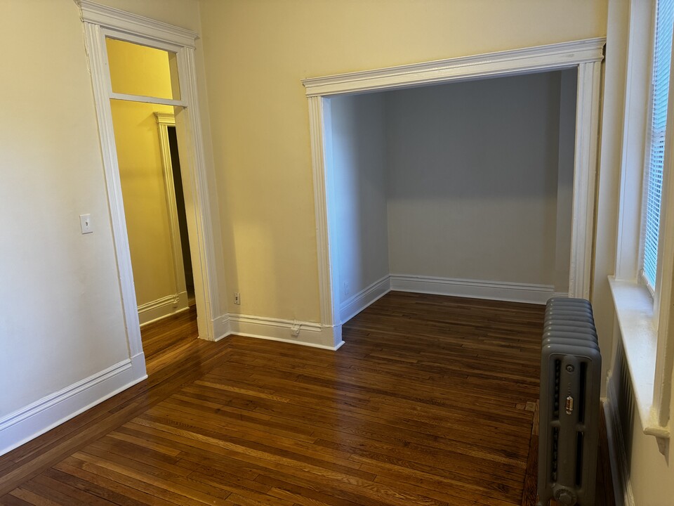 39 Peterborough St, Unit 4 in Boston, MA - Building Photo