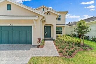 12622 Nautilus Cir in Palm Beach Gardens, FL - Building Photo - Building Photo