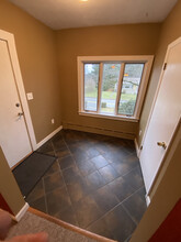 30 Boyce St, Unit B in Auburn, MA - Building Photo - Building Photo