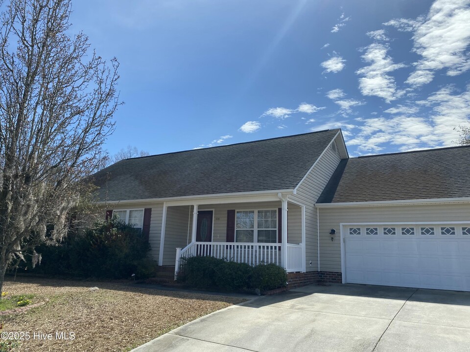 109 Robbie Ln in New Bern, NC - Building Photo