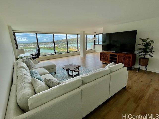 property at 250 Kawaihae St