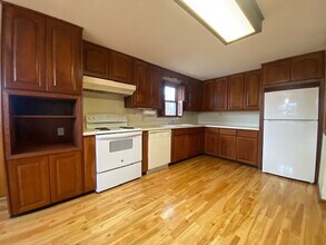 963 Torrence Dr in Springfield, OH - Building Photo - Building Photo