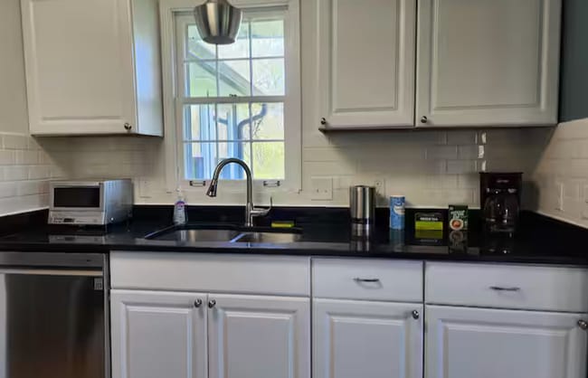 1725 Hudson Rd in Nashville, TN - Foto de edificio - Building Photo