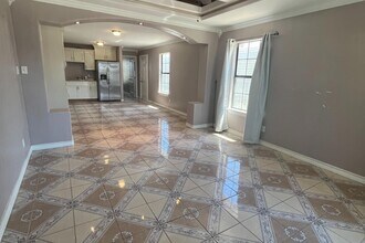 514 Buckeye Dr in Laredo, TX - Building Photo - Building Photo