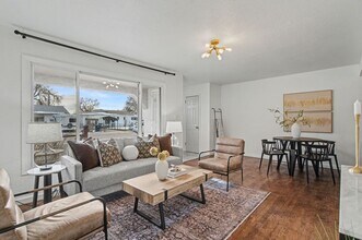 120 Everett Dr in Colorado Springs, CO - Building Photo - Building Photo