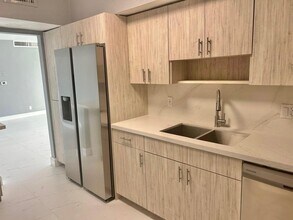 3801 S Ocean Dr, Unit 14p in Hollywood, FL - Building Photo - Building Photo