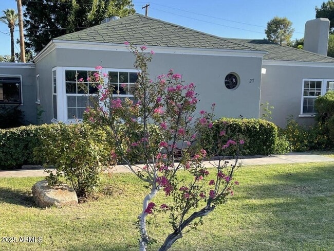 property at 27 W Georgia Ave
