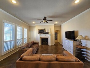 6000 Rio Grande Ave in Midland, TX - Building Photo - Building Photo