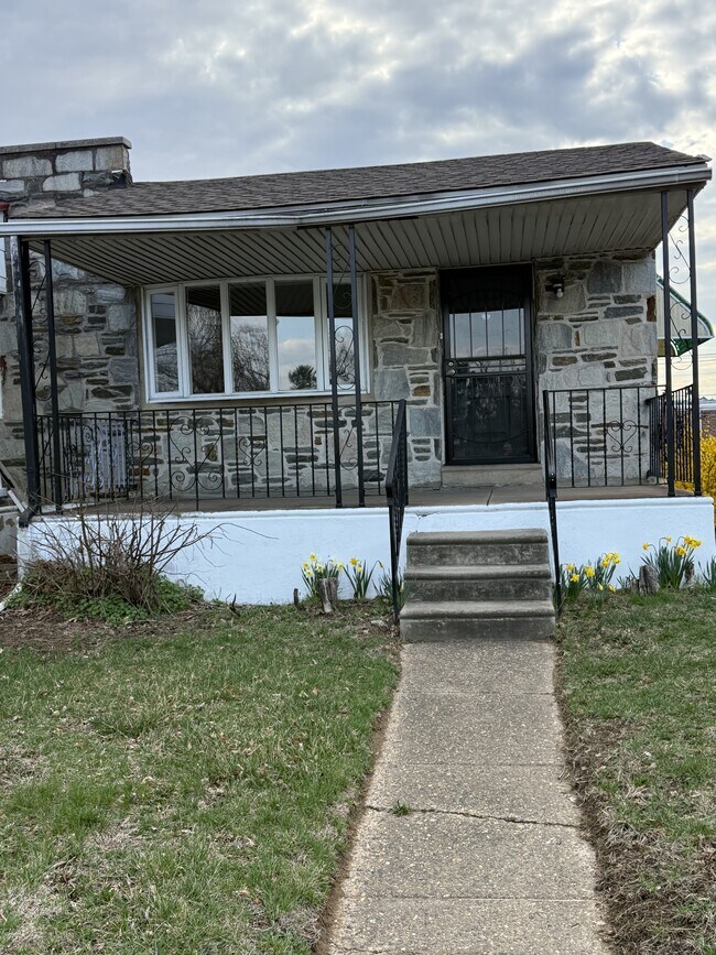 8835 Roosevelt Blvd in Philadelphia, PA - Building Photo - Building Photo