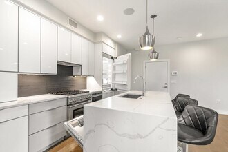 584 E 3rd St in Boston, MA - Building Photo - Building Photo