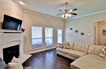 6124 Amberjack Trail in Fort Worth, TX - Building Photo - Building Photo