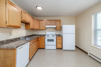Sedgwick Pines in West Carthage, NY - Building Photo - Interior Photo