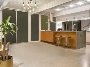 815 Appleberry Dr in San Rafael, CA - Building Photo - Building Photo