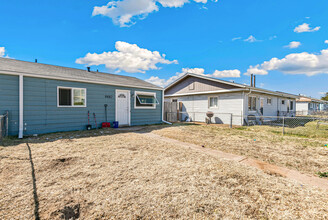 6680 E 63rd Pl in Commerce City, CO - Building Photo - Building Photo