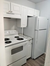 8127 Stonehurst St, Unit 1 in Dallas, TX - Building Photo - Building Photo