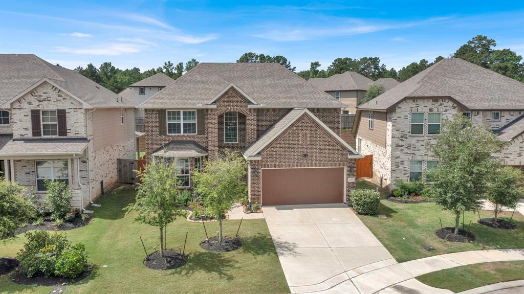 2328 Woodland Prairie Ln in Shenandoah, TX - Building Photo
