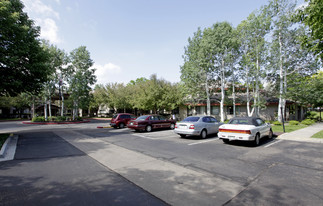 Parkwood Estates Apartments