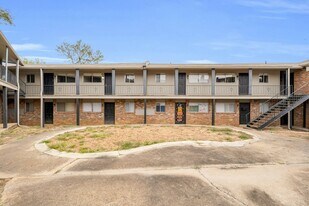 The Point in Columbus, MS - Building Photo