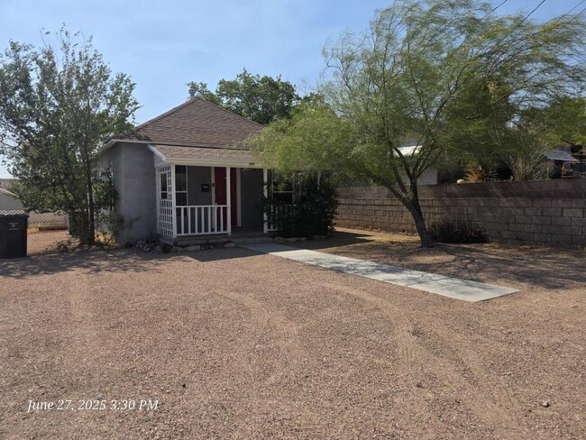 property at 305 Grandview Ave