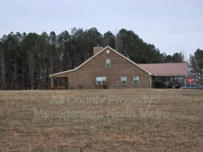 2068 Corinth Rd in La Fayette, GA - Foto de edificio - Building Photo