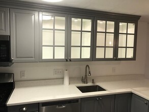 301 Neponset St in Norwood, MA - Building Photo - Building Photo