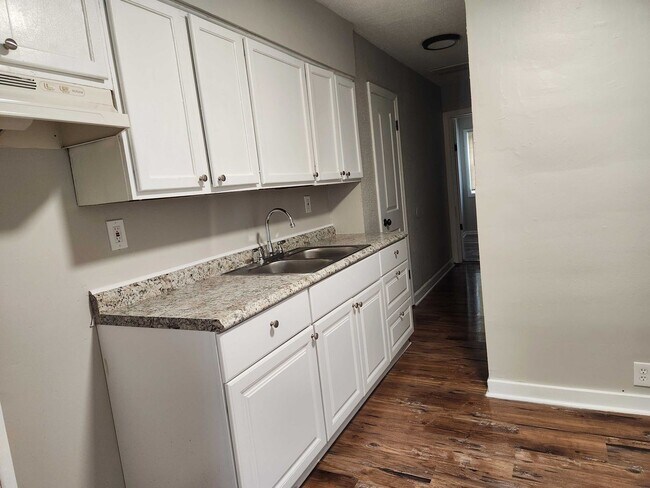 258 S Dearborn St-Unit -258 in Indianapolis, IN - Building Photo - Building Photo