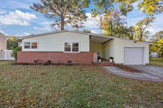 property at 445 Pepper Mill Ln