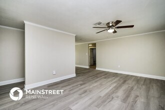 12906 Kings Manor Ave in Hudson, FL - Building Photo - Building Photo