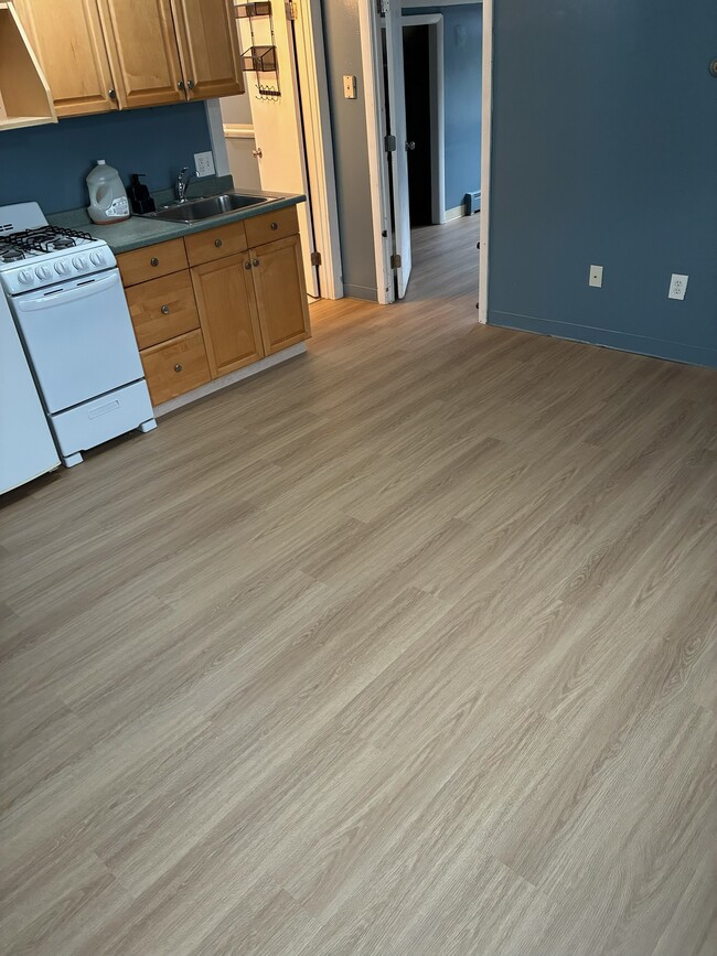 5 Cliff St, Unit 6