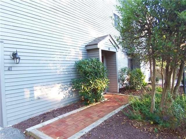 41 Ledgewood Dr, Unit 41 Ledgewood D. in Brookfield, CT - Building Photo - Building Photo