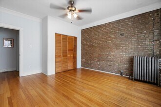 442 W Arlington Pl, Unit # 02 in Chicago, IL - Building Photo - Building Photo